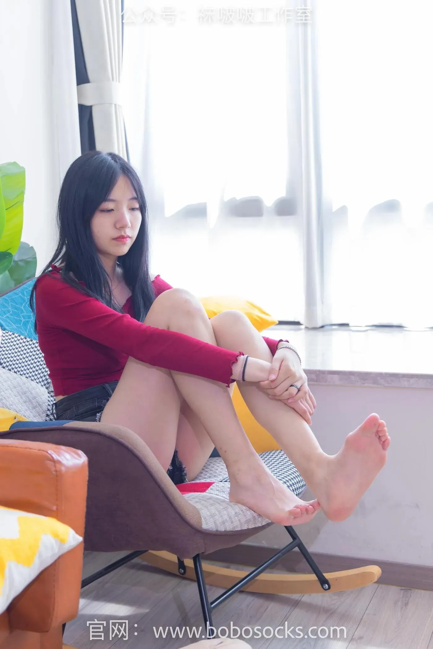 [BoBoSocks袜啵啵]NO.120 小甜豆-高跟长靴、白棉袜、裸足 [170P]插图7